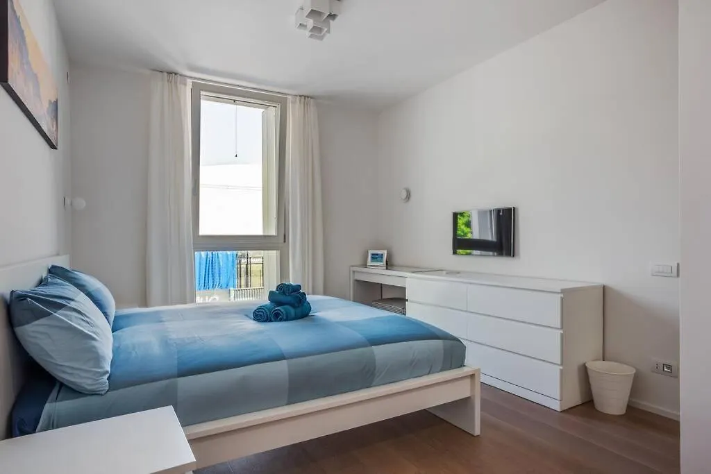 Holiday home Easylife - Modern And Spacious Apt In Fiera City Life Milan